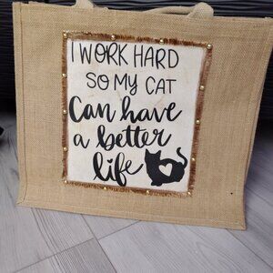 A new jute tote perfect for all your cat lovers!